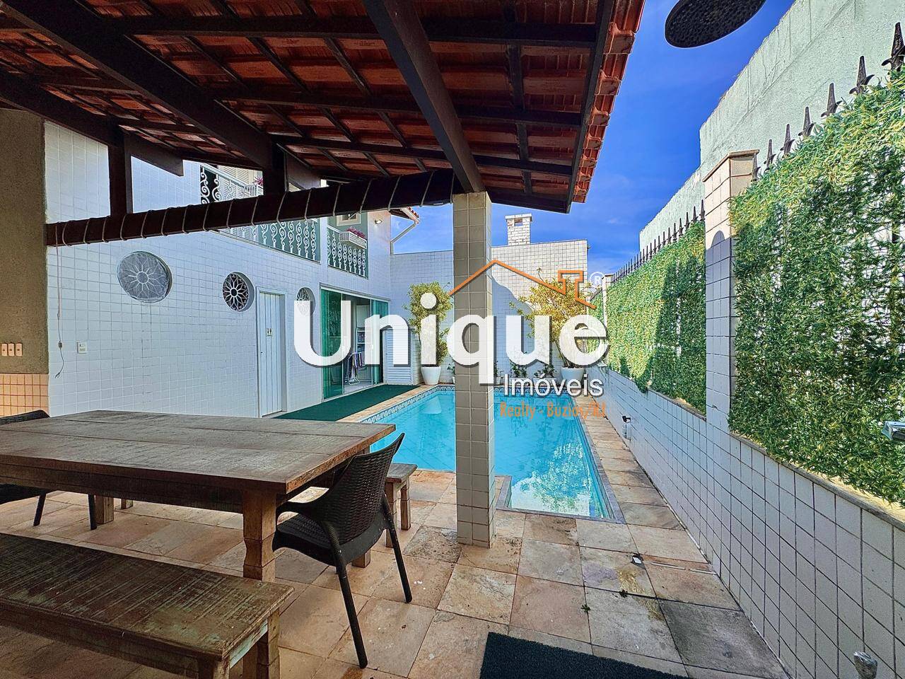 Casa à venda com 6 quartos, 280m² - Foto 51