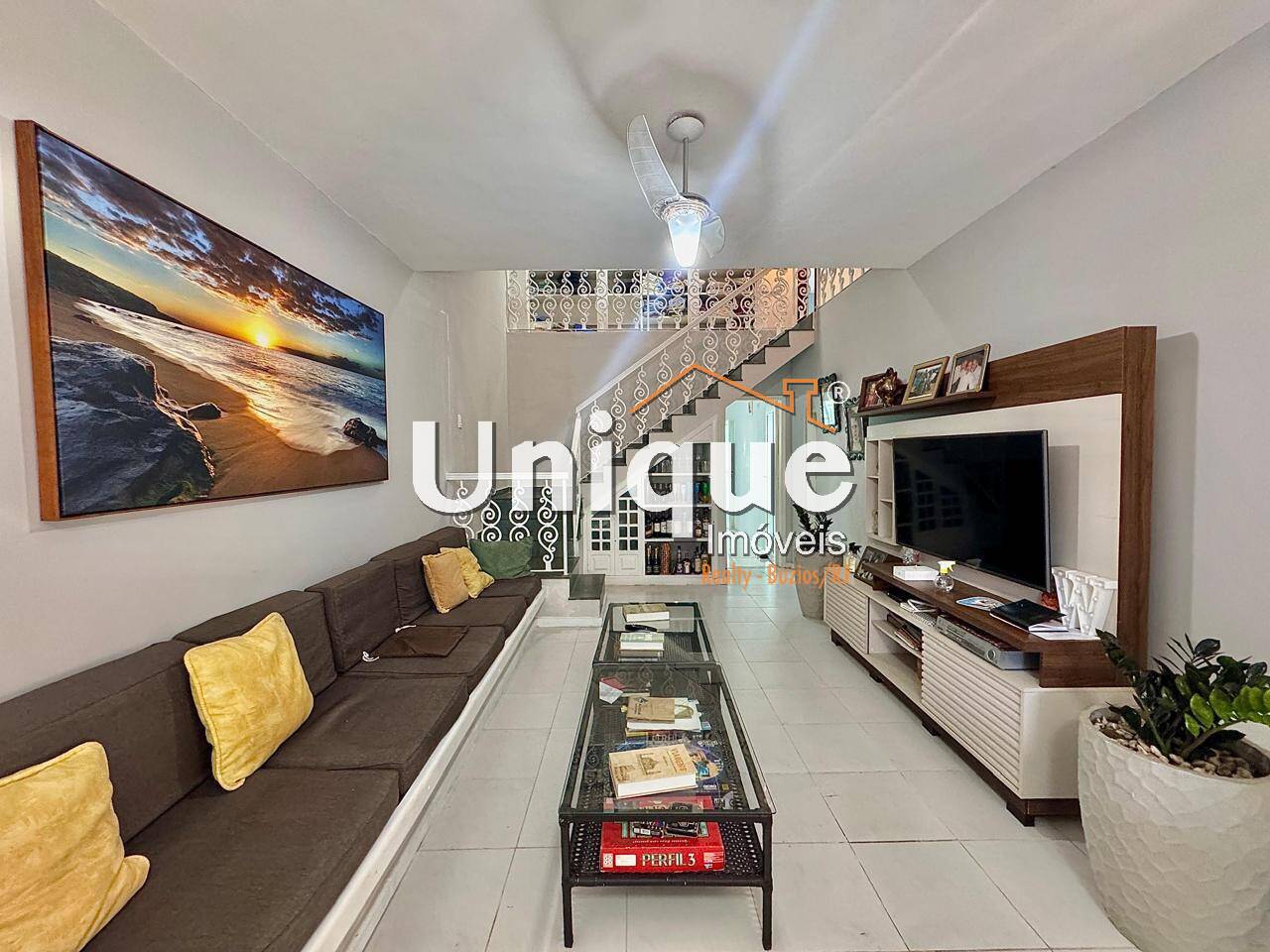 Casa à venda com 6 quartos, 280m² - Foto 10
