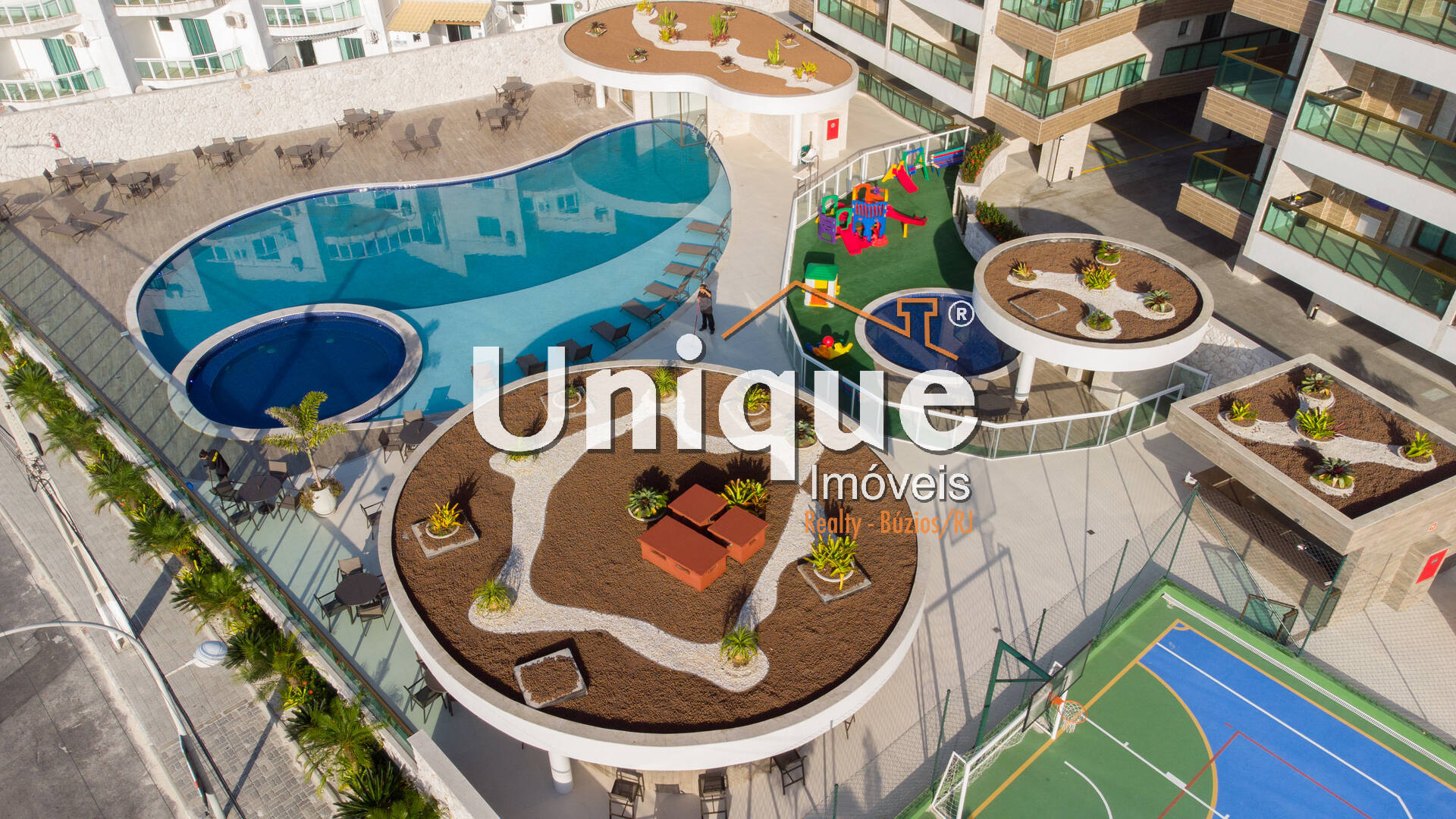 Apartamento à venda com 2 quartos, 64m² - Foto 4