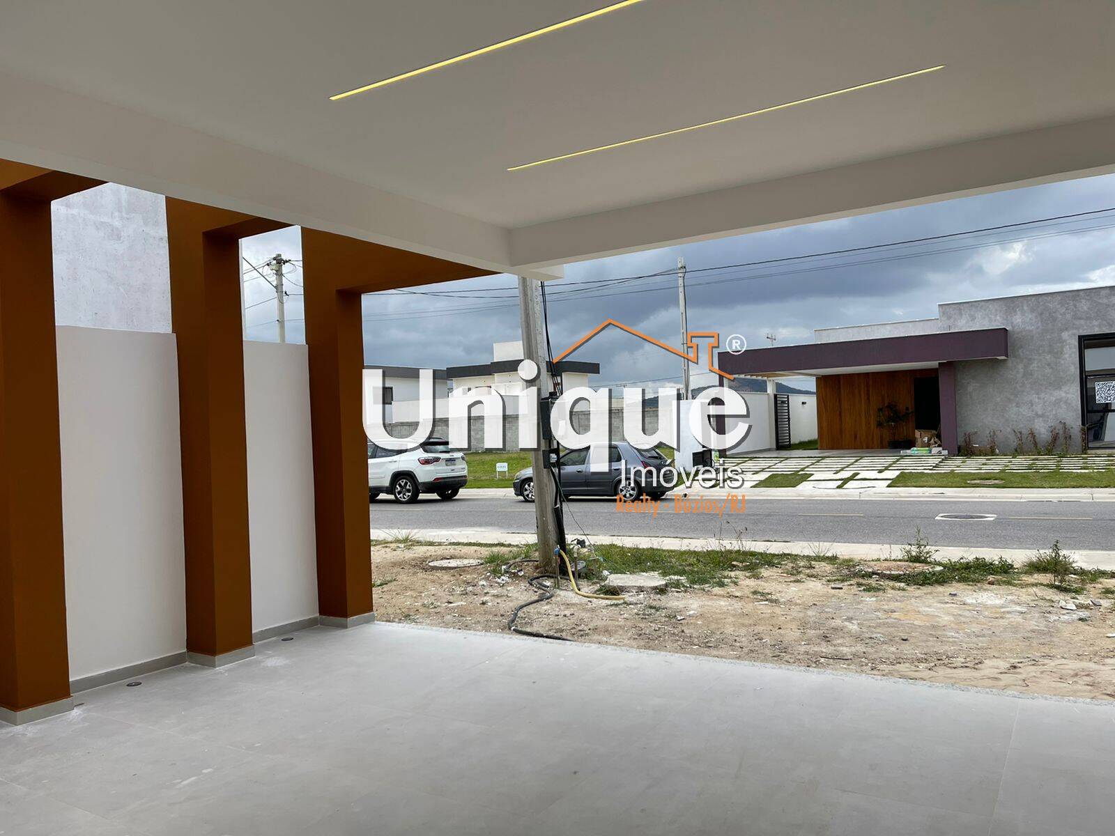 Casa à venda com 3 quartos, 252m² - Foto 4