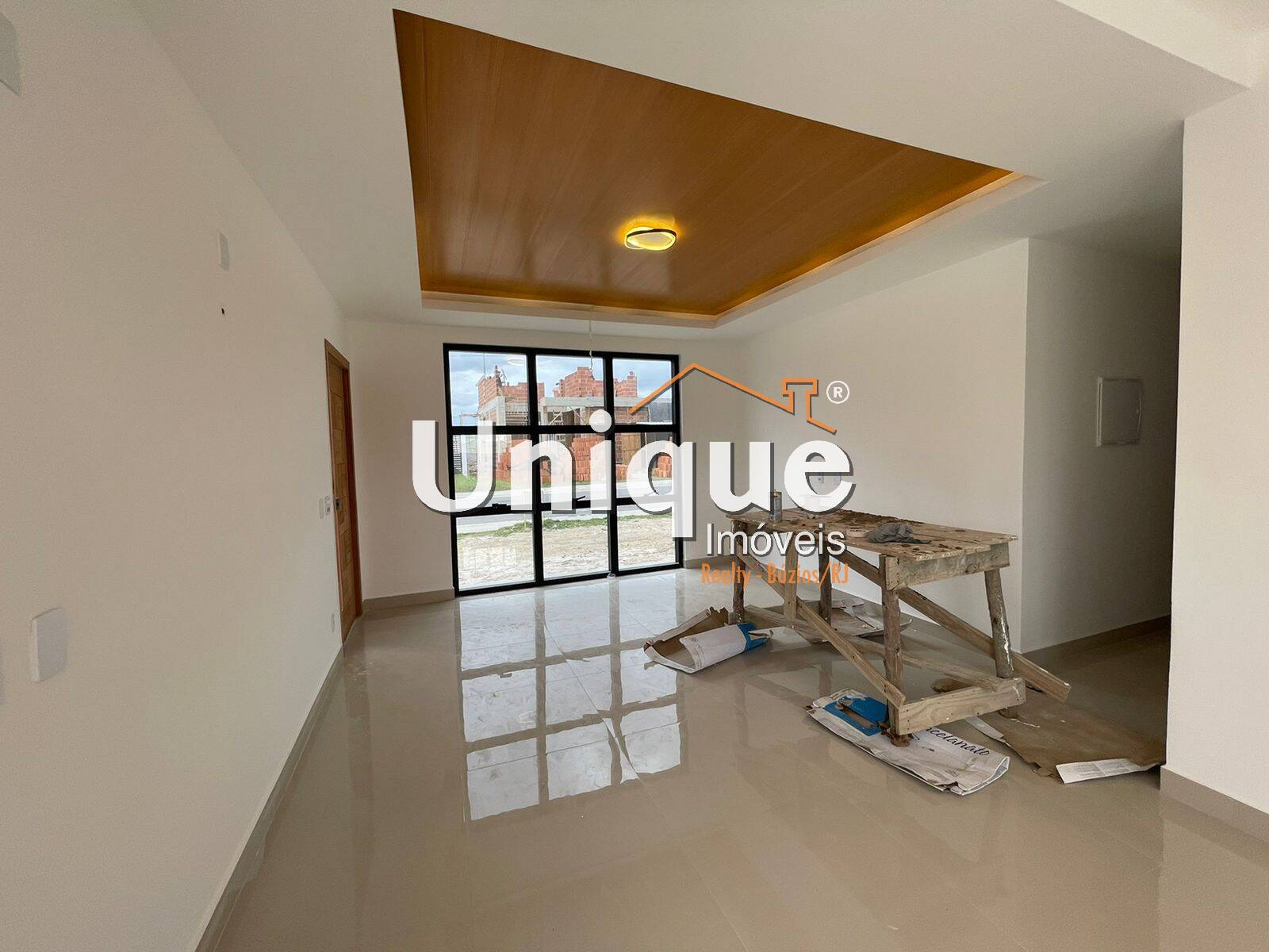 Casa à venda com 3 quartos, 252m² - Foto 8
