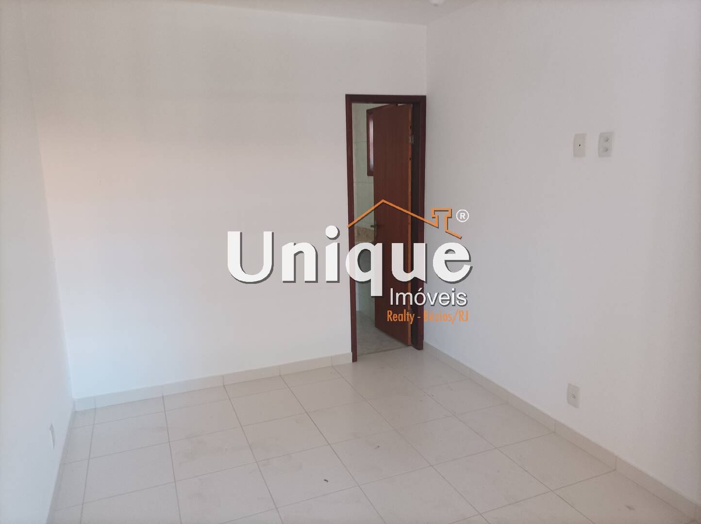 Casa para alugar com 5 quartos, 120m² - Foto 12