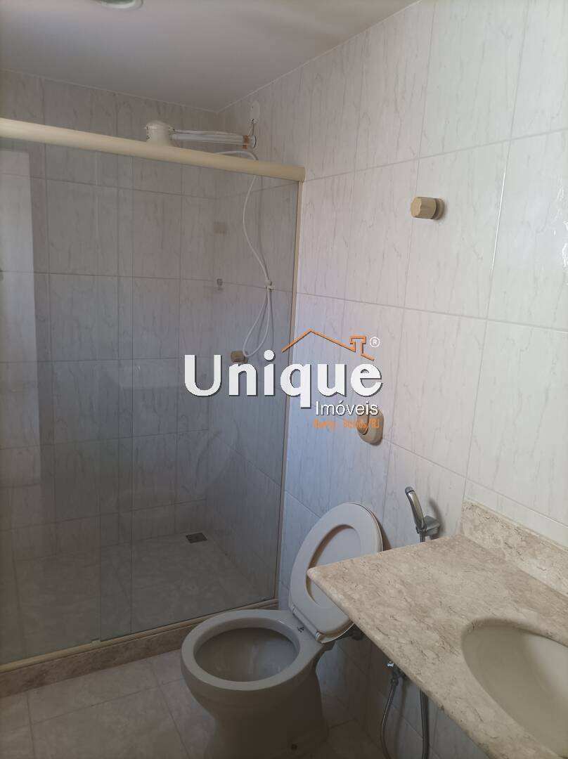Casa para alugar com 5 quartos, 120m² - Foto 14