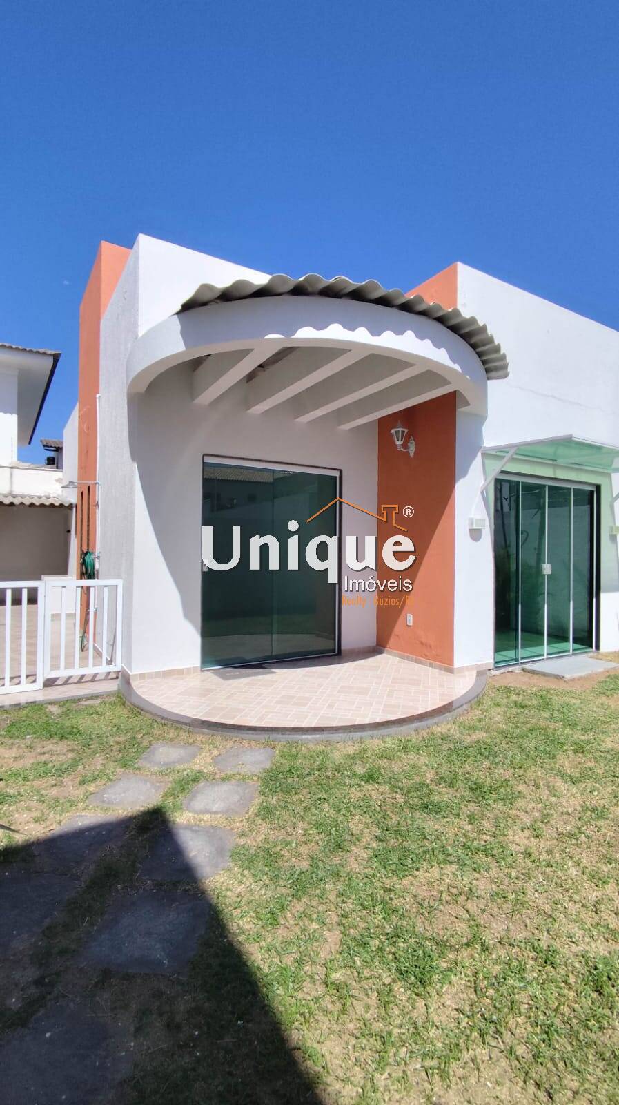 Casa, 2 quartos, 80 m² - Foto 1