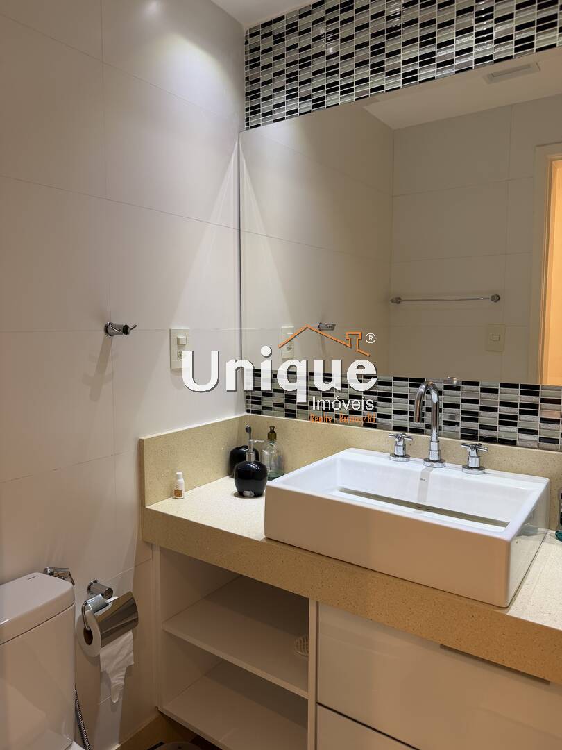 Apartamento, 3 quartos, 220 m² - Foto 12